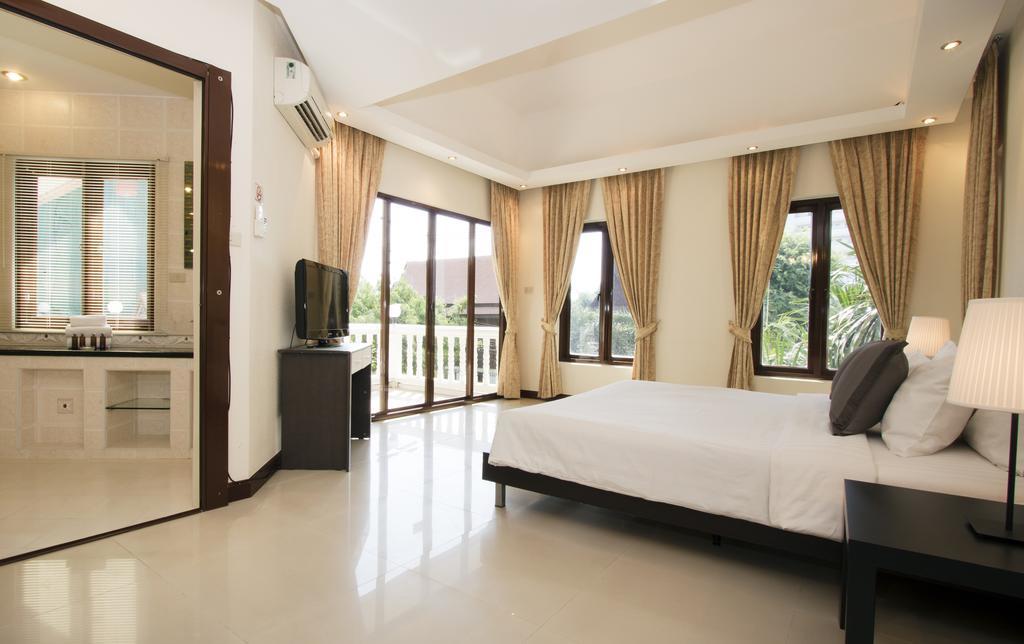 Pattaya Holiday Villas 挽腊茫郡 外观 照片