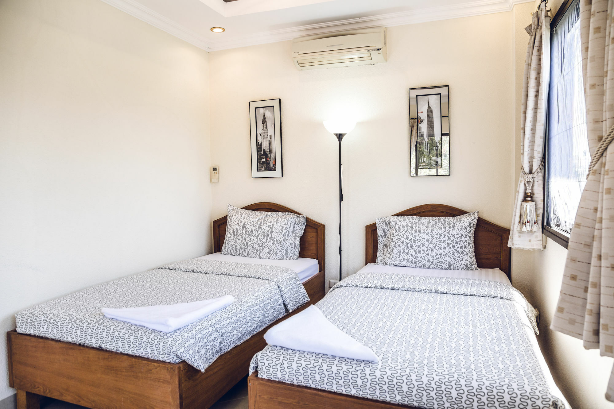 Pattaya Holiday Villas 挽腊茫郡 外观 照片