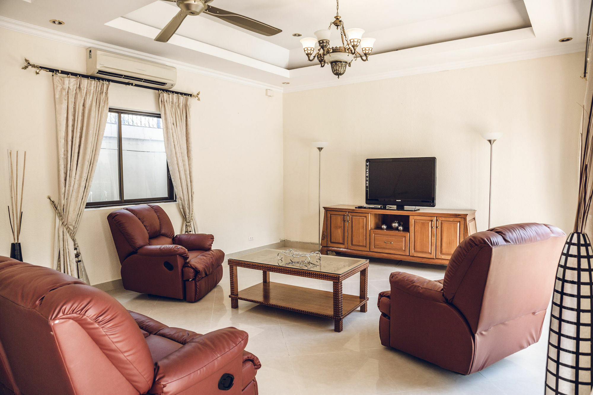 Pattaya Holiday Villas 挽腊茫郡 外观 照片
