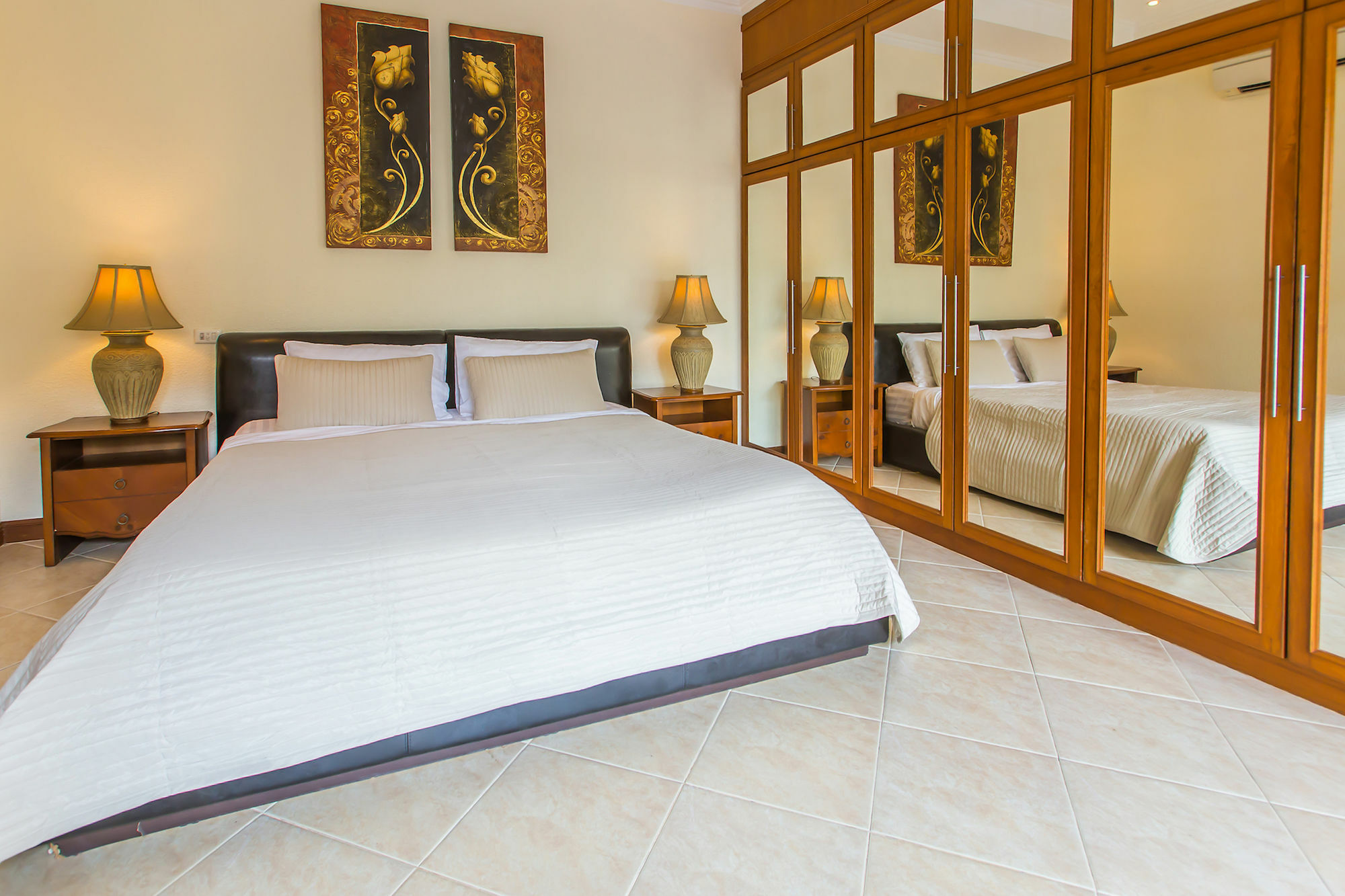 Pattaya Holiday Villas 挽腊茫郡 外观 照片