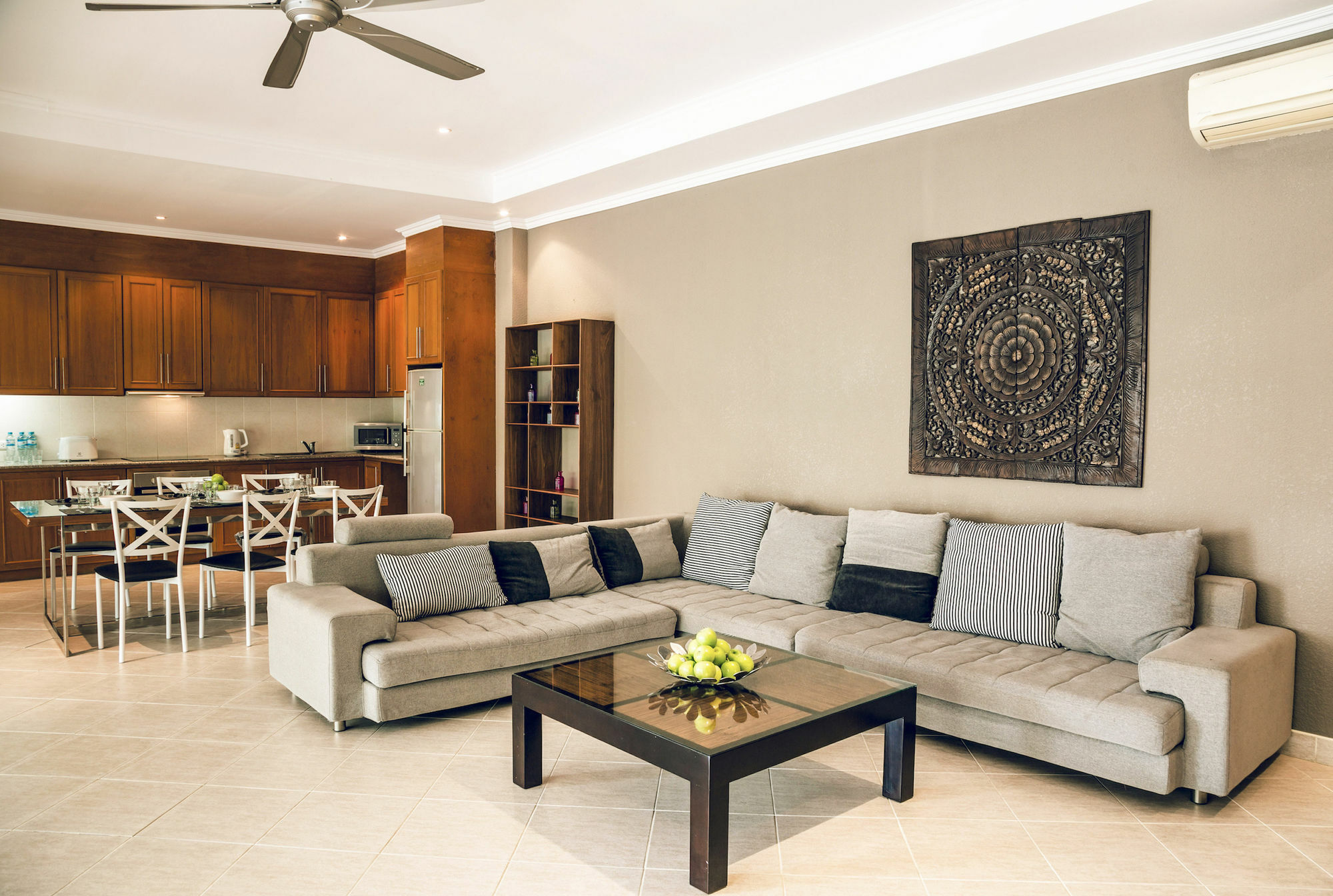 Pattaya Holiday Villas 挽腊茫郡 外观 照片