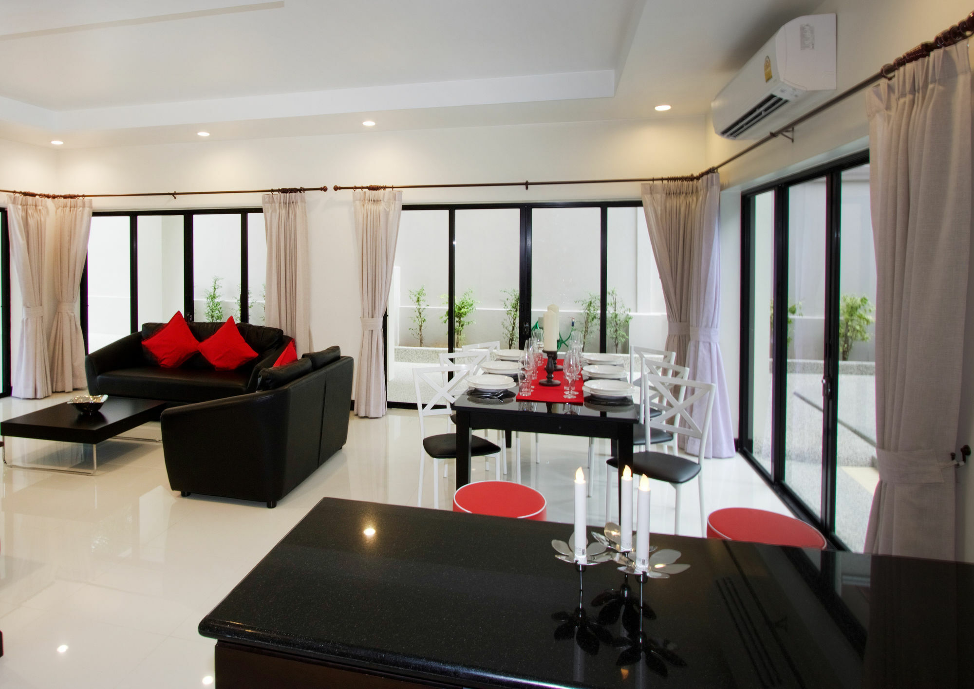Pattaya Holiday Villas 挽腊茫郡 外观 照片